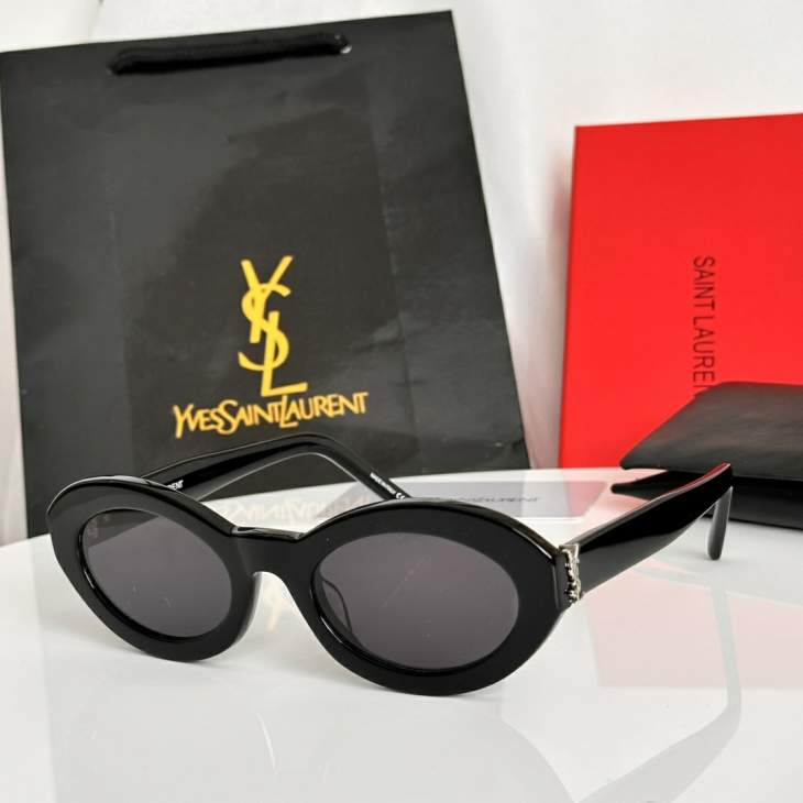 Picture of Saint Laurent Sunglasses _SKUfw79399305fw